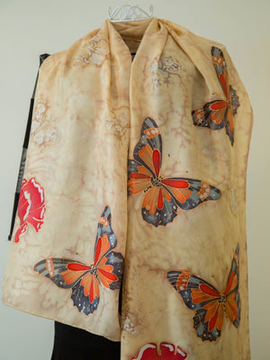Mariposas y amapolas